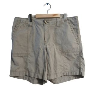 Eddie Bauer Women's Khaki NWT Hiking Cargo Shorts